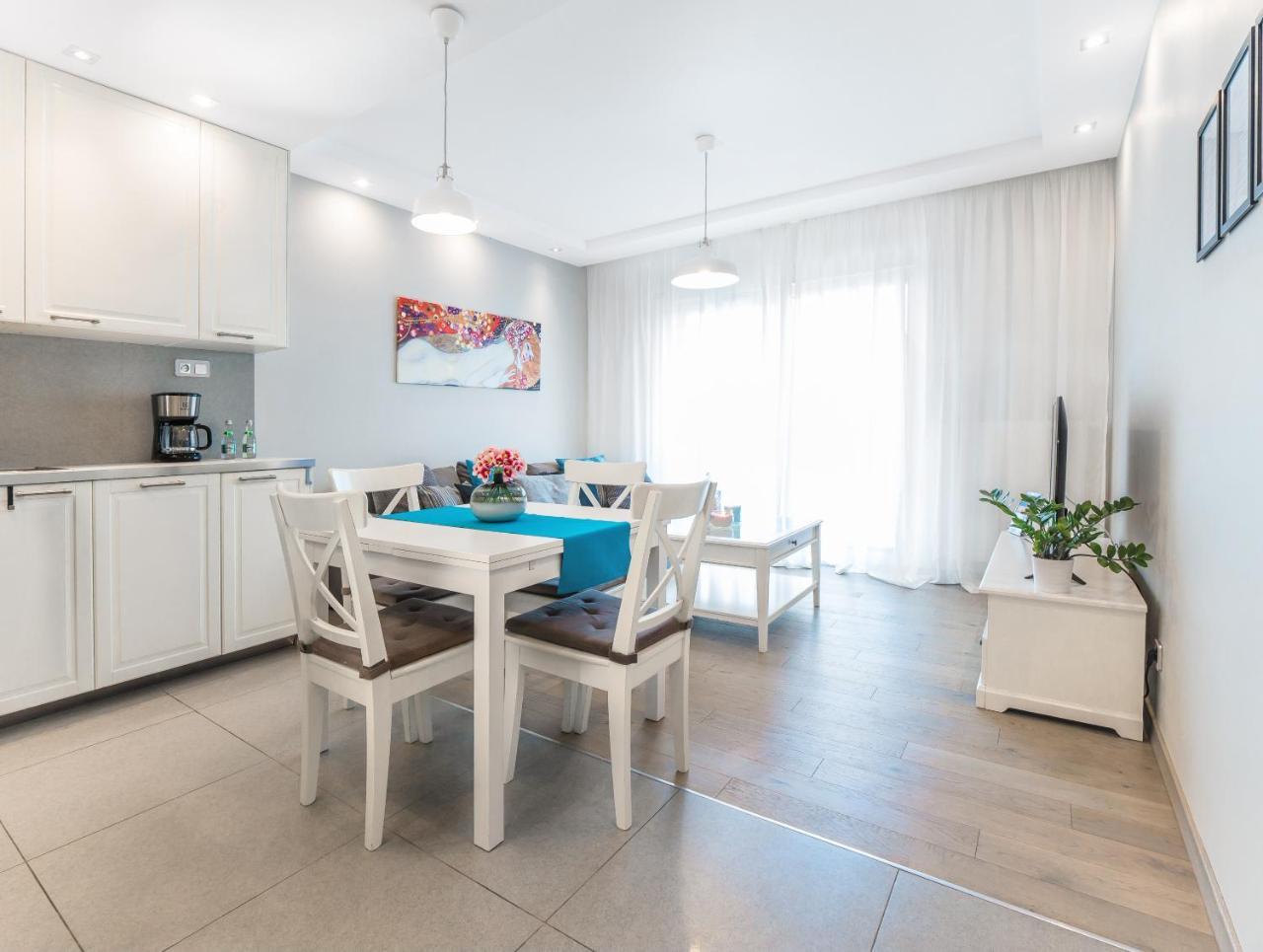 Apartamenty Homely Place - Parking 7 Πόζναν Εξωτερικό φωτογραφία